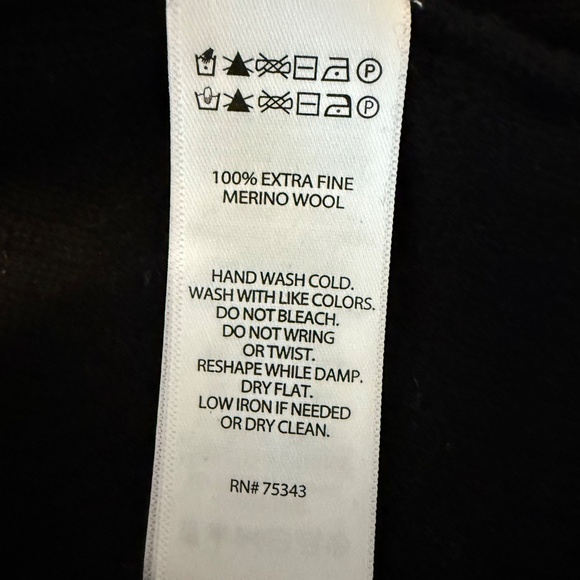 Christian Lacroix Men’s Extra Fine Merino Wool‎ Cardigan Sweater Sz S - Picture 6 of 6